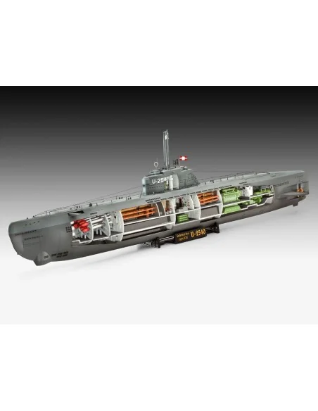 U-Boot Typ XXI U 2540 &Interieur, 1/144 - Revell 05078