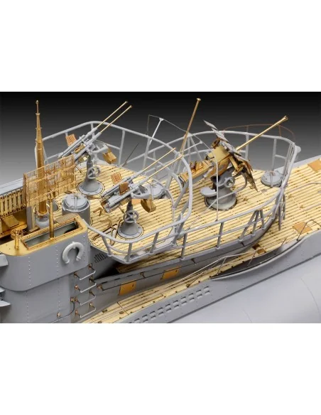 German Submarine Type VII C/41, 1/72 - Revell 05163