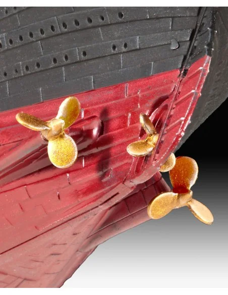 R.M.S. Titanic, 1/700 - Revell 05210