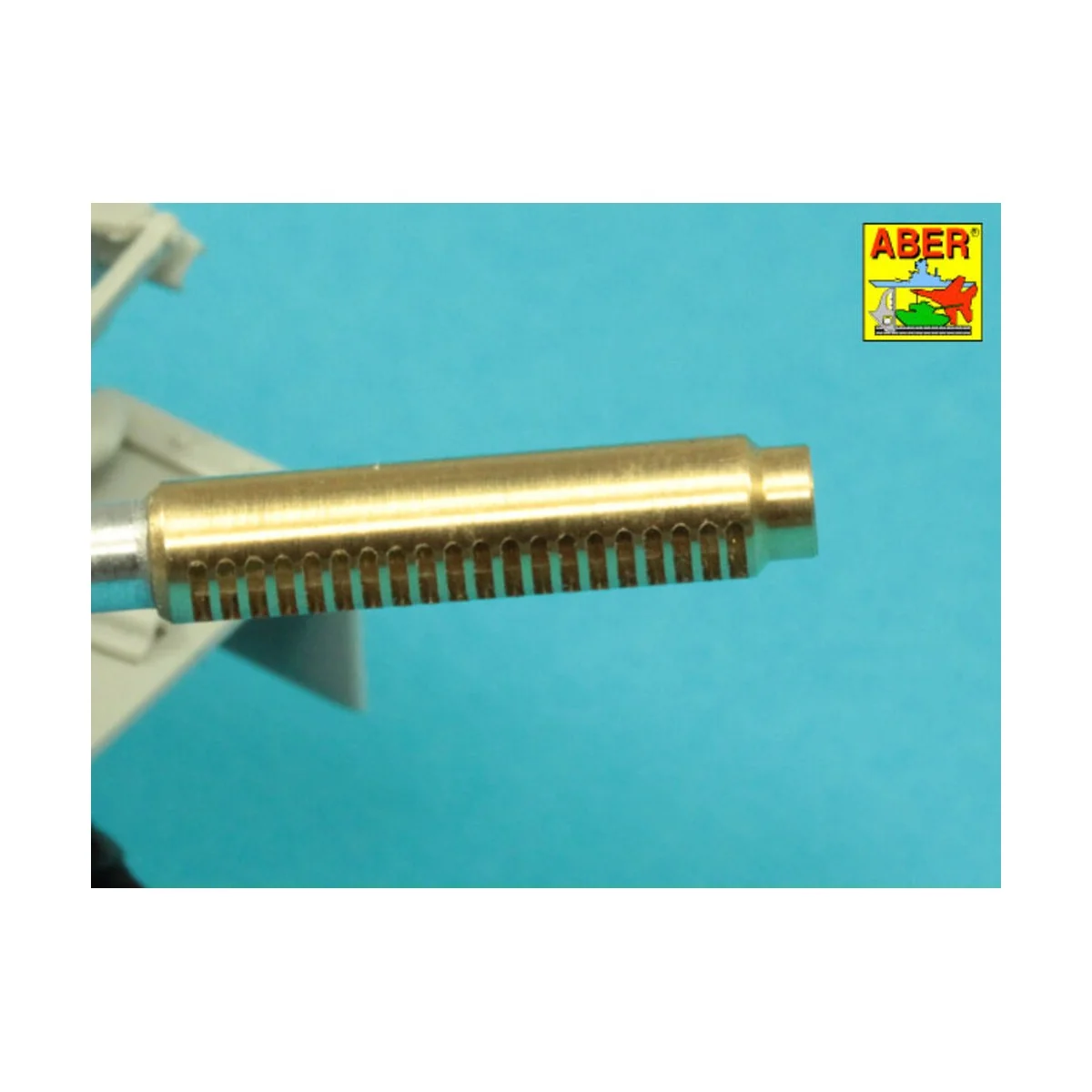 76, 2 mm D-56T barrel for Russian PT-76 mod.1951, 1/35 - Aber Model...