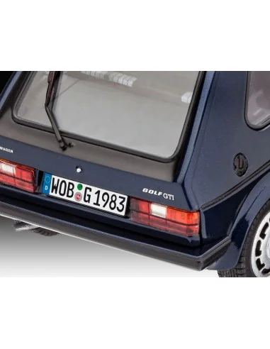 35 Years VW Golf GTI Pirelli, 1/24 - Revell 05694