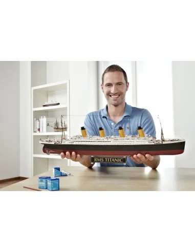 Geschenkset "100 Jahre Titanic, 1/400 - Revell 05715