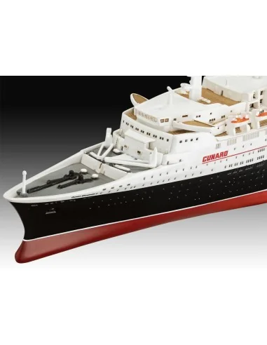 Queen Elizabeth II, 1/1200 - Revell 05806