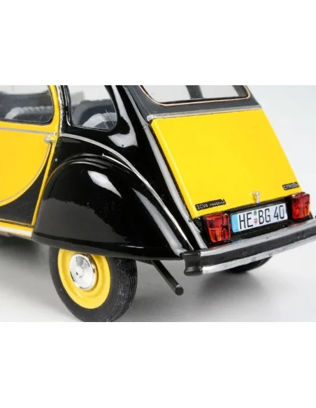 Citroen 2CV Charleston, 1/24 - Revell 07095