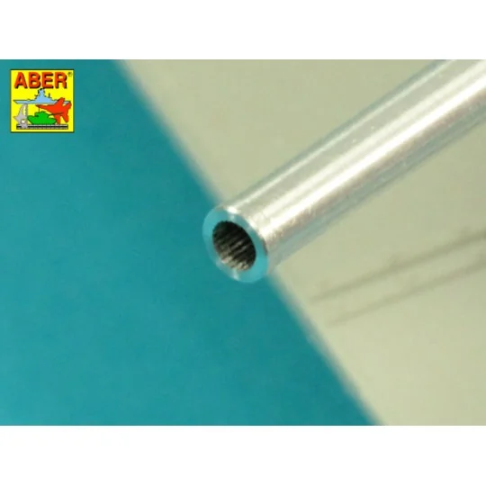 Main Armament for Soviet Heavy Tank SMK 1x76,2mm L-11, 1x45mm M1932...