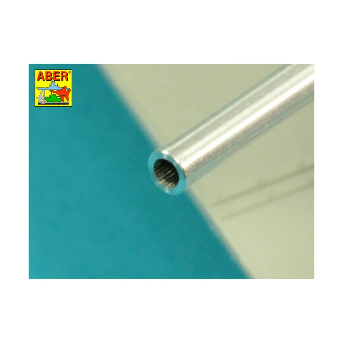 Main Armament for Soviet Heavy Tank SMK 1x76,2mm L-11, 1x45mm M1932...