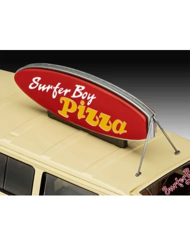 [NO_DESC] Stranger Things VW T3 Bus Surfer Boy, 1/25 - Revell 07725