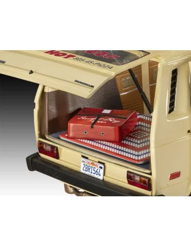 [NO_DESC] Stranger Things VW T3 Bus Surfer Boy, 1/25 - Revell 07725
