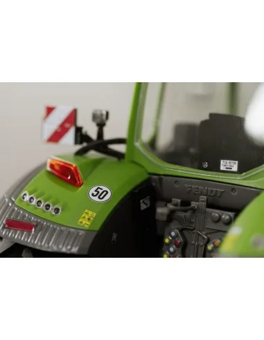 Fendt 728 Vario, 1/20 - Revell 07827