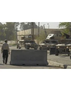 Modern concrete road barriers, 1/87 - Hauler HLR87136 2
