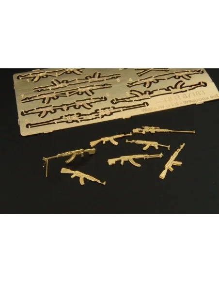 The Warsaw Pact weapons set, 1/87 - Hauler HLR87183