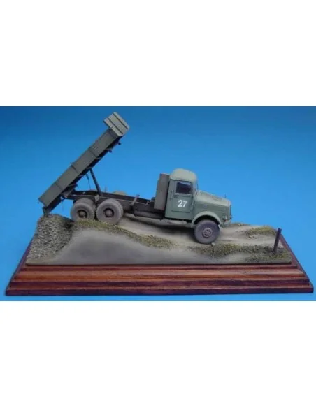 Tatra T111S, 1/87 - Hauler HLR87038