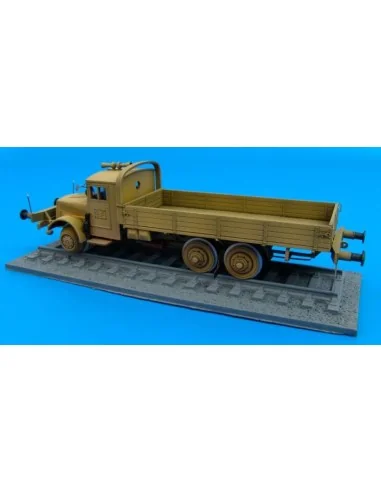 [NO_DESC] TATRA T111railway, 1/87 - Hauler HLR87120