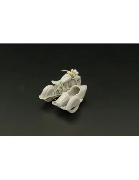 Indian CHIEF with sidecar 1940-53, 1/87 - Hauler HLR87188