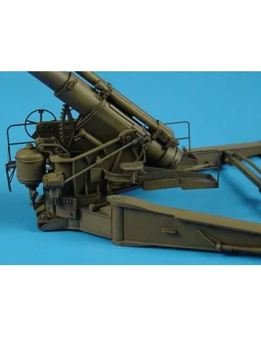 M1 240mm howitzer IN FIRE POSITION, 1/72 - Hauler HLP72006