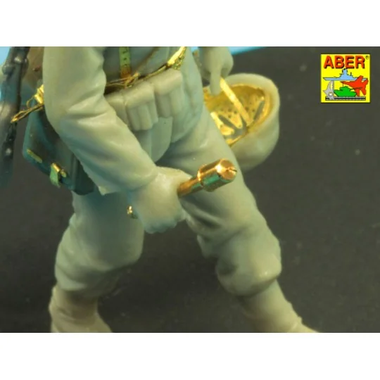 German Stielhamdgranate 24 (15 pcs.) - Aber Models 35 P-25