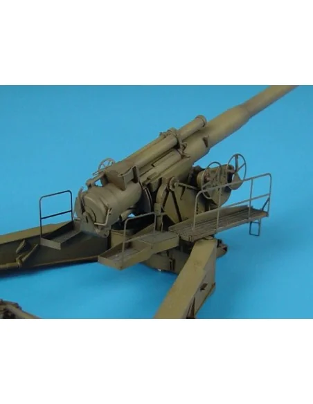 M1 8inch gun IN FIRE POSITION, 1/72 - Hauler HLP72007