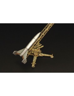 F-55 FEUERLILIE with launching ramp, 1/72 - Hauler HLP72025 2