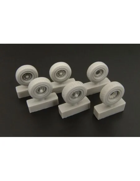 [NO_DESC] Chevrolet wheels, 1/72 - Hauler HLH72016