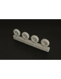 AEC Wheels (Dorchester, Matador), 1/72 - Hauler HLH72081