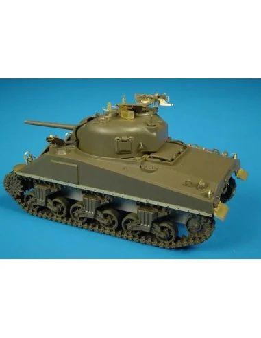 SHERMAN M4, 1/48 - Hauler HLX48001