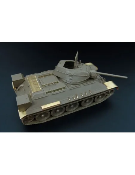 T-34-76, 1/48 - Hauler HLX48035