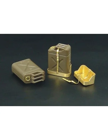 U S jerry cans, 1/48 - Hauler HLX48063