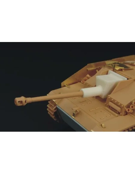 Stug III Ausf G welded gun shield, 1/48 - Hauler HLX48118
