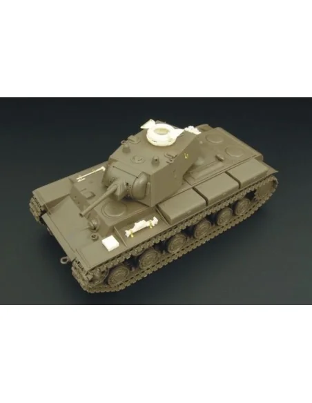 Pz Kpfw KV-I 753 ( r ), 1/48 - Hauler HLX48142