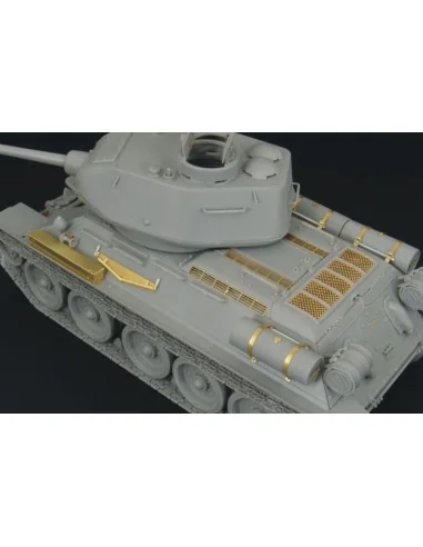 T-34-85 1944 Angle-Jointed Turret, 1/48 - Hauler HLX48153