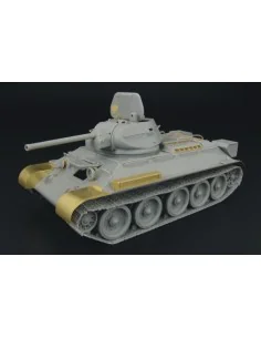 [NO_DESC] T-34-76 1942 Factory No 112, 1/48 - Hauler HLX48157