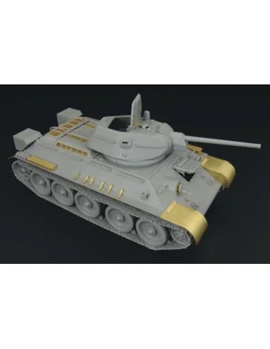 T-34-76 1942 Factory No 112, 1/48 - Hauler HLX48157