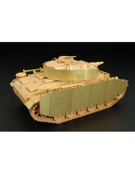 Pz III ausf M-N SCHURZEN, 1/48 - Hauler HLX48201