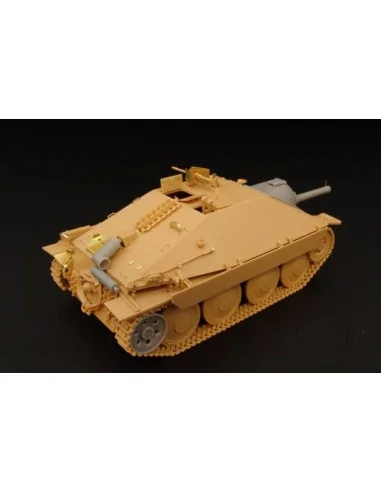 Flammpanzer 38(t) Hetzer, 1/48 - Hauler HLX48219