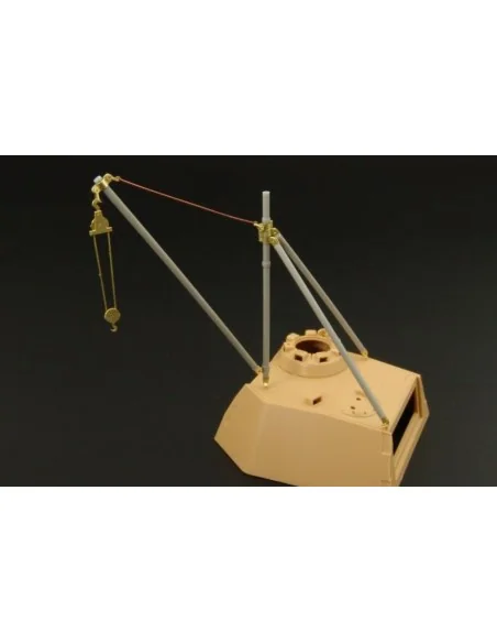 German 2 ton auxiliary jib crane, 1/48 - Hauler HLX48230