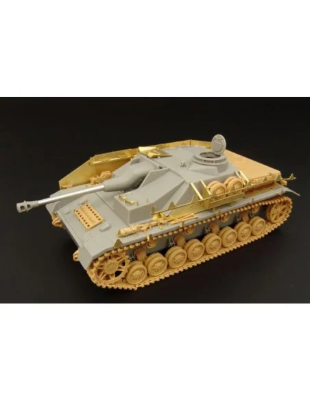 Sd Kfz 167 Sturmgeschutz IV, 1/48 - Hauler HLX48239