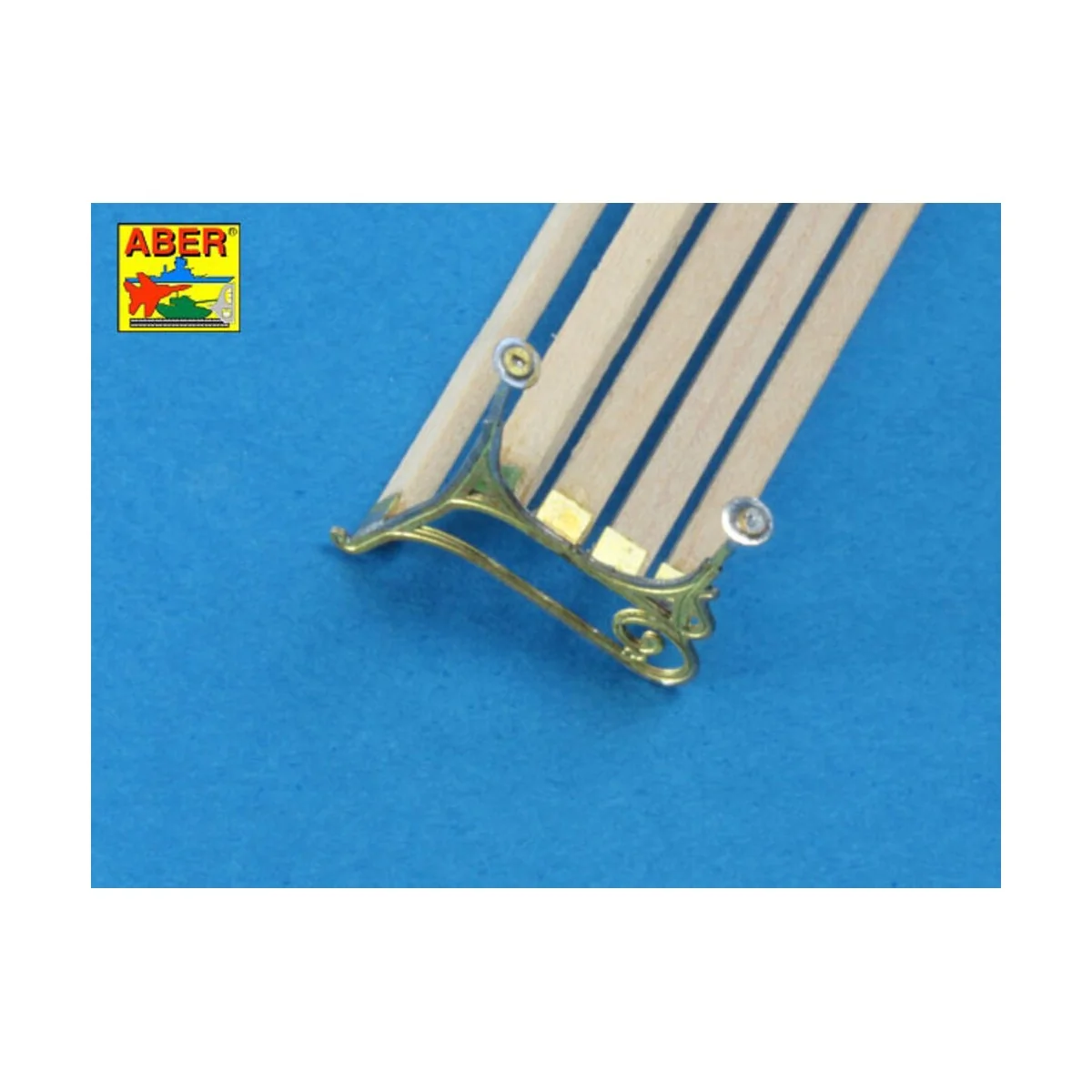 Bench type C & waste basket - Aber Models 35D-18