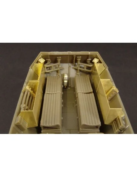 Sd Kfz 251-1 ausf C INTERIOR (AFV), 1/48 - Hauler HLX48277