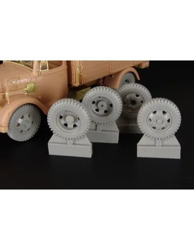 [NO_DESC] Opel Blitz WHEELS, 1/48 - Hauler HLX48280