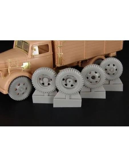 Opel Blitz WHEELS, 1/48 - Hauler HLX48280