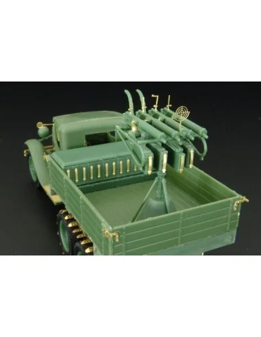 GAZ-AAA with Quadruple MAXIM AA gun, 1/48 - Hauler HLX48291