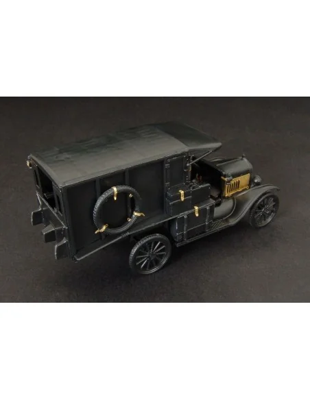 FORD T, 1/48 - Hauler HLX48321