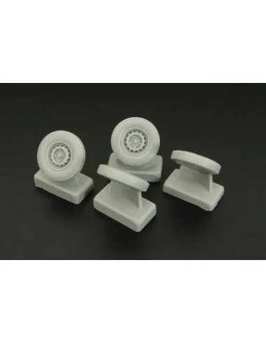 [NO_DESC] Wheels for GAZ family (ACE), 1/48 - Hauler HLX48356