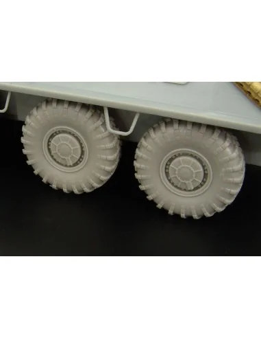 BTR-60 Wheels (Mikromir), 1/48 - Hauler HLX48377