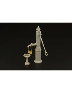 [NO_DESC] City water pump, 1/48 - Hauler HLF48013 2