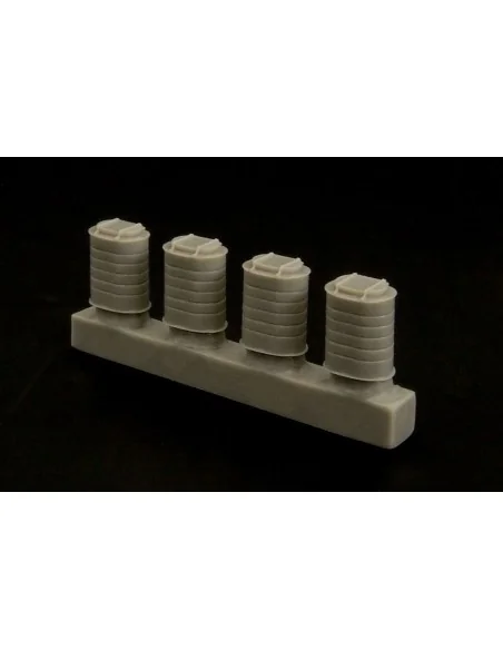 Soviet thermos cans, 1/48 - Hauler HLF48020