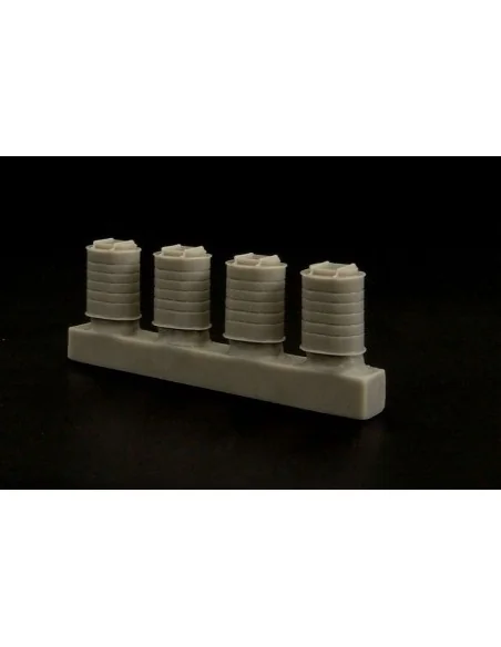 [NO_DESC] Soviet thermos cans, 1/48 - Hauler HLF48020