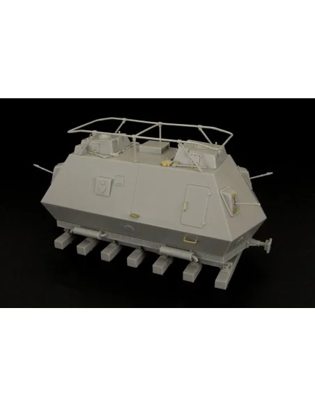 [NO_DESC] Steyr K2670 Leichter Panzertriebwagen, 1/48 - Hauler HLS4...