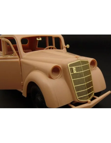 [NO_DESC] Opel OLYMPIA staff cabrio 1937, 1/35 - Hauler HLU35022
