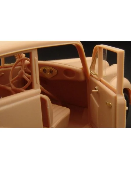 [NO_DESC] Opel OLYMPIA staff cabrio 1937, 1/35 - Hauler HLU35022